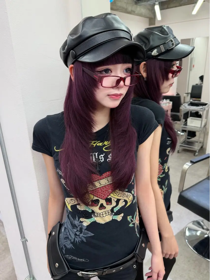 ロング パープルカラー ハッシュカット ヘアカラー トリートメント 【店長】 Mahiroのヘアスタイル