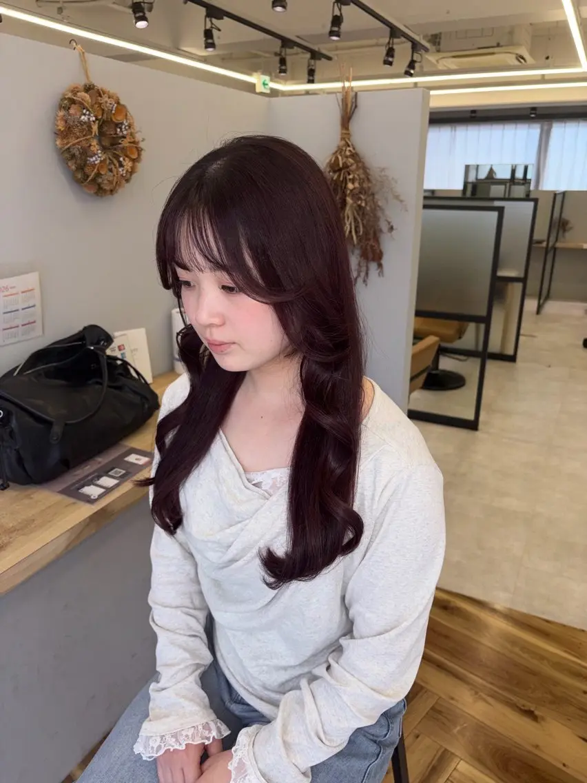 ロング カラー カット ヘアカラー トリートメント SHUKA🎀 韓国スタイル艶カラーのヘアスタイル