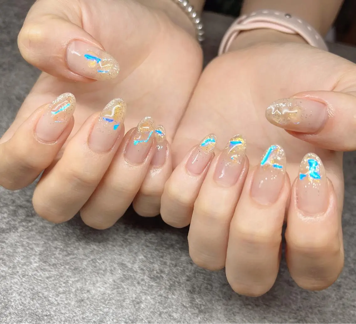 ネイル R inのネイルデザイン