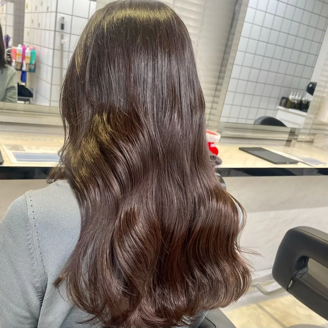 セミロング トリートメント うる艶トレンドヘア 🕊️上野BABYのヘアスタイル