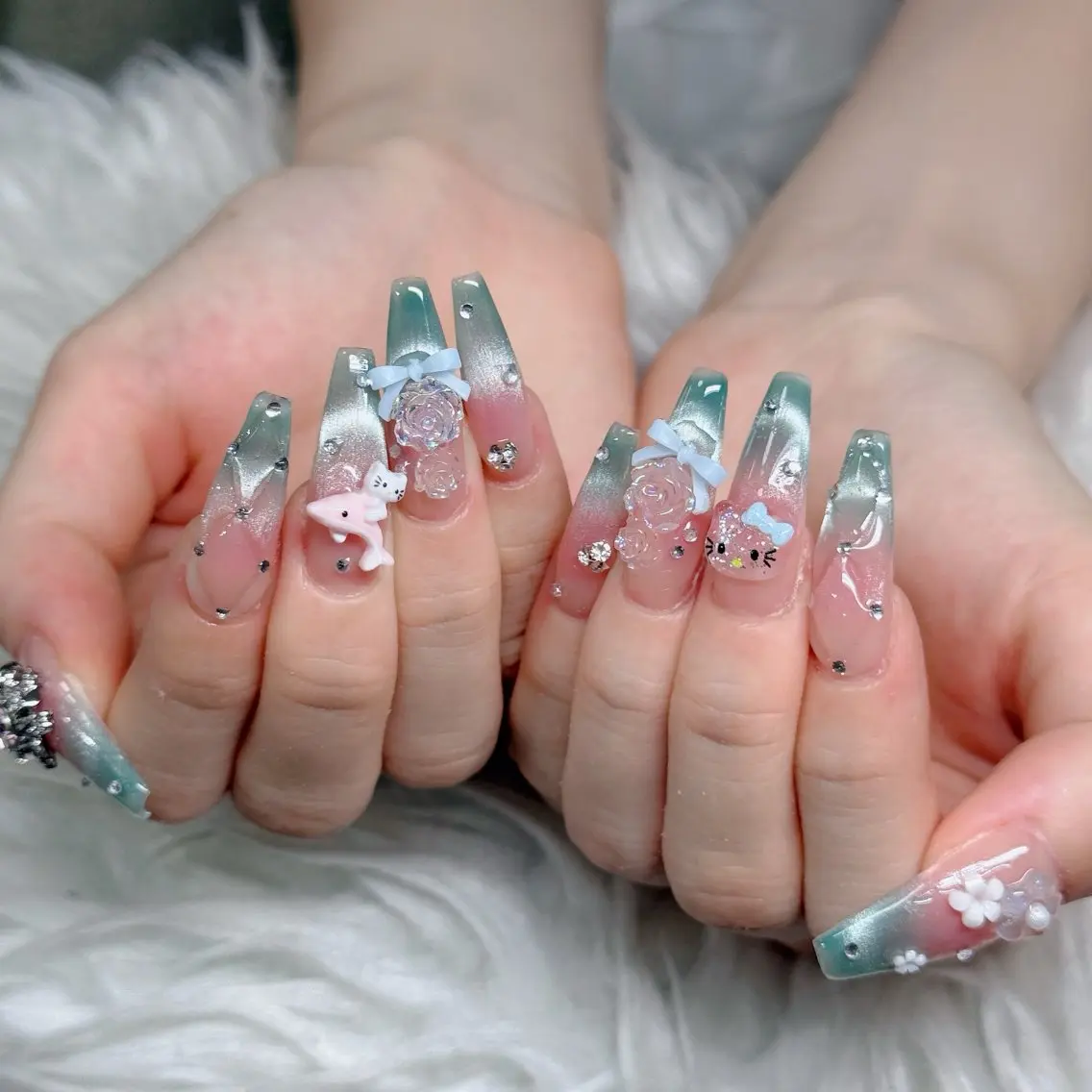 ネイル フットネイル フレンチネイル グラデーション 韓国ネイル ロングネイル ハンドネイル Hani Nail Salonのネイルデザイン