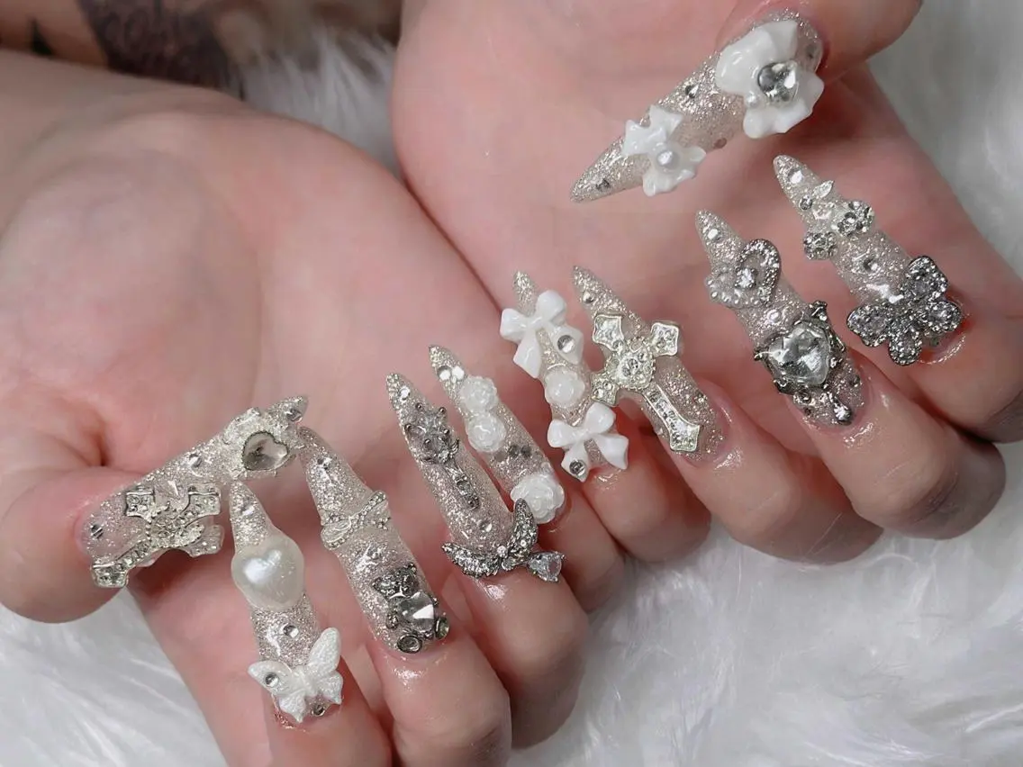 ネイル フレンチネイル ジェルネイル ハロウィン 韓国ネイル マグネットネイル ハンドネイル Hbaby nailのネイルデザイン