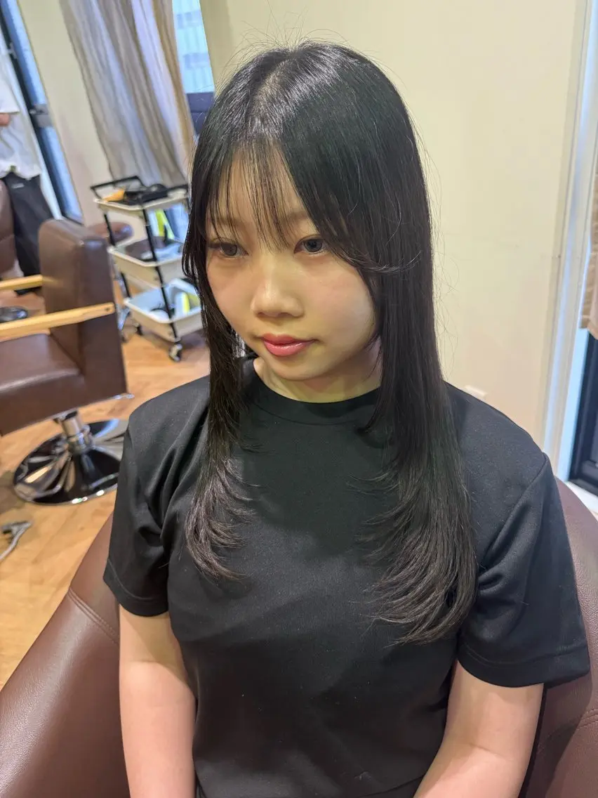 ロング レイヤーカット 溝口 槙里也のヘアスタイル