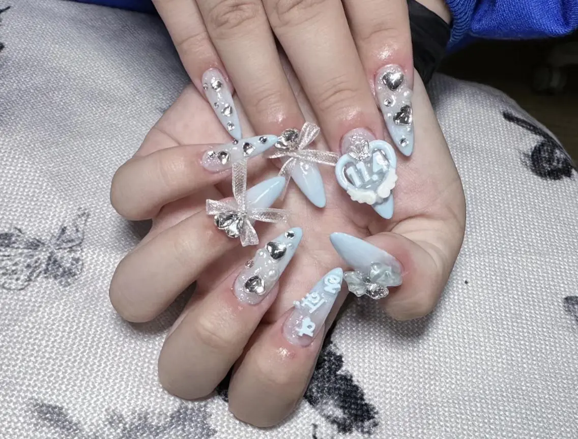 ネイル Miya🎀 nailのネイルデザイン