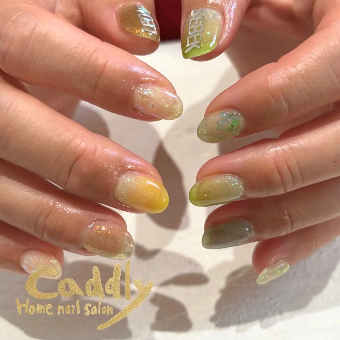 ネイル 持ち込み ハンドネイル caddly naoのネイルデザイン
