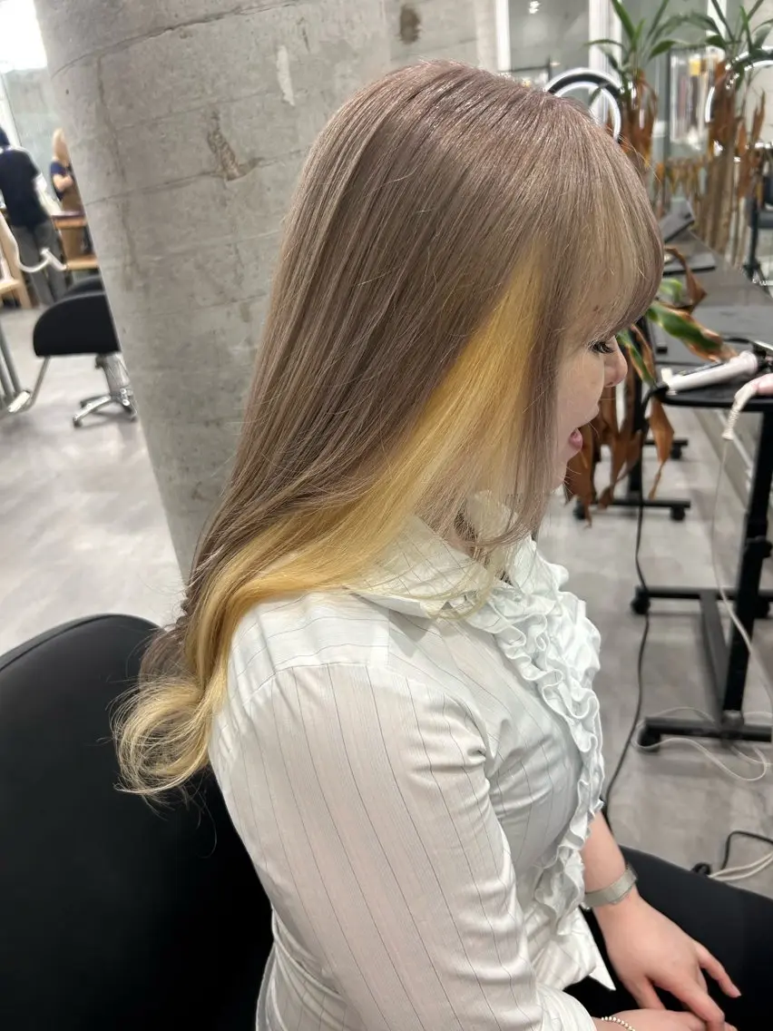 ロング カラー ブリーチ ケアブリーチ ダブルカラー ハイトーンカラー ヘアカラー Aoba 🫧艶ハイトーン🫧のヘアスタイル