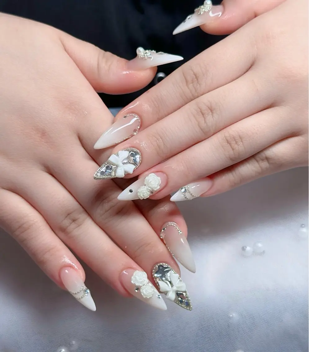 ネイル ハート キラキラネイル リボン ハンドネイル キノコ H.babynailのネイルデザイン