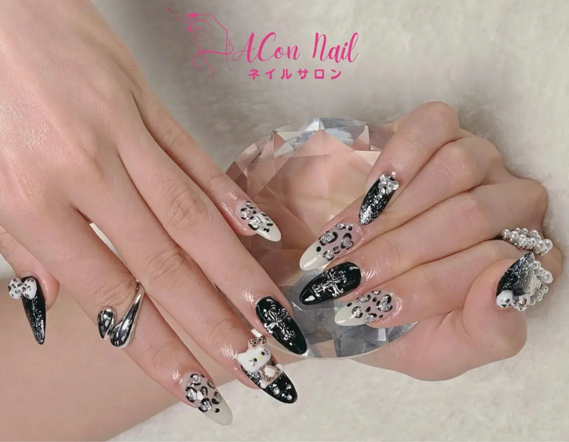 ネイル 長さ出し フラワーネイル フレンチネイル ジェルネイル ガラスフレンチ ACon NailSalonのネイルデザイン