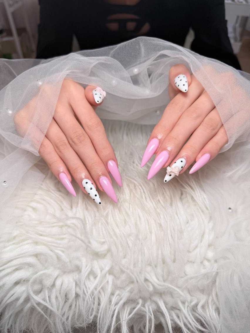 ネイル Queen Nail 研修生のネイルデザイン