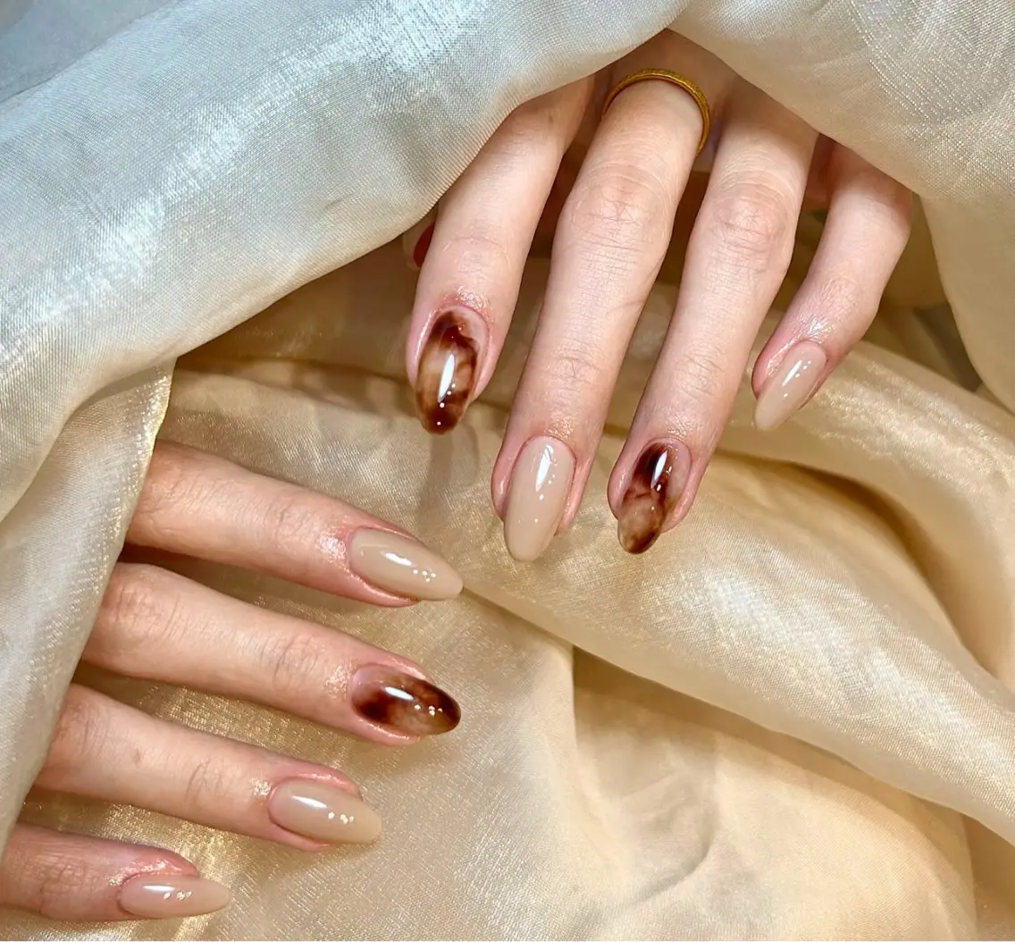 ネイル アートネイル オーロラネイル チークネイル フレンチネイル ガラスフレンチ ハンドネイル 🎀🎀YooLi Nail Salonのネイルデザイン