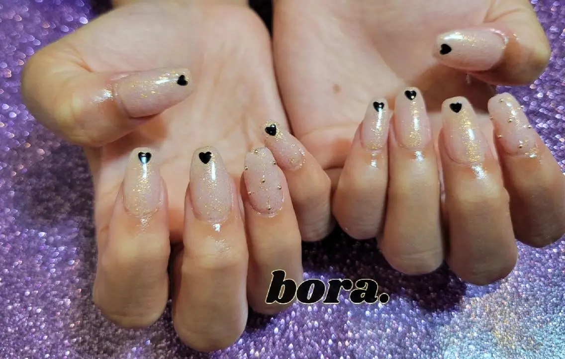 ネイル ハンドネイル 💜bora .のネイルデザイン