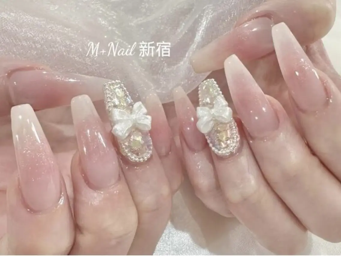 ロング ハンドネイル M+Nail 新宿のネイルデザイン