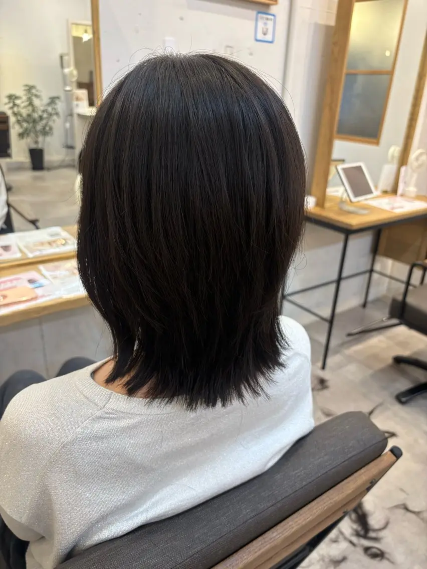 ミディアム 🥨伊藤みやこ🥨 カットモデル🌈のヘアスタイル