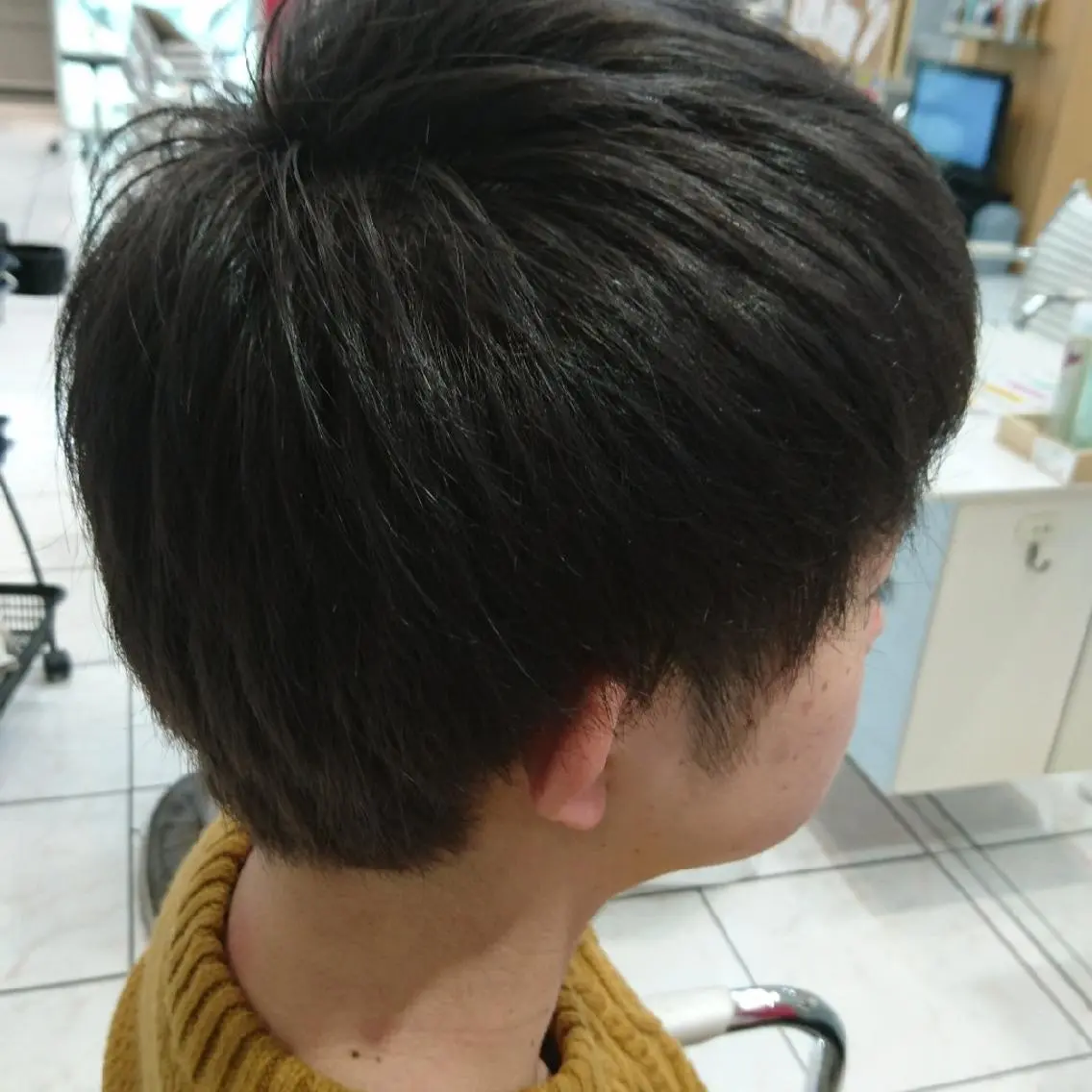 ショート メンズ カラー メンズブリーチ アッシュ ブリーチ 仲村 友孝のヘアスタイル