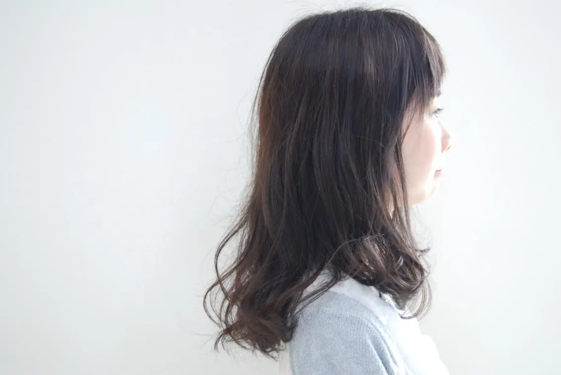 ミディアム カラー パーマ 鈴木 健太のヘアスタイル