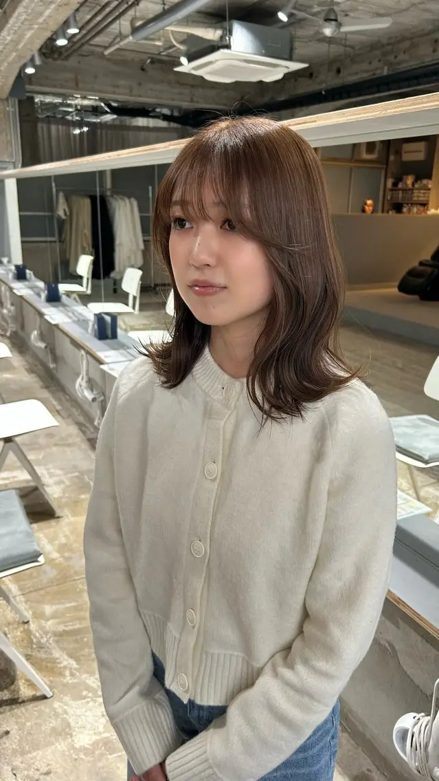 カラー 透明感カラー 谷口 萌瑛のヘアスタイル