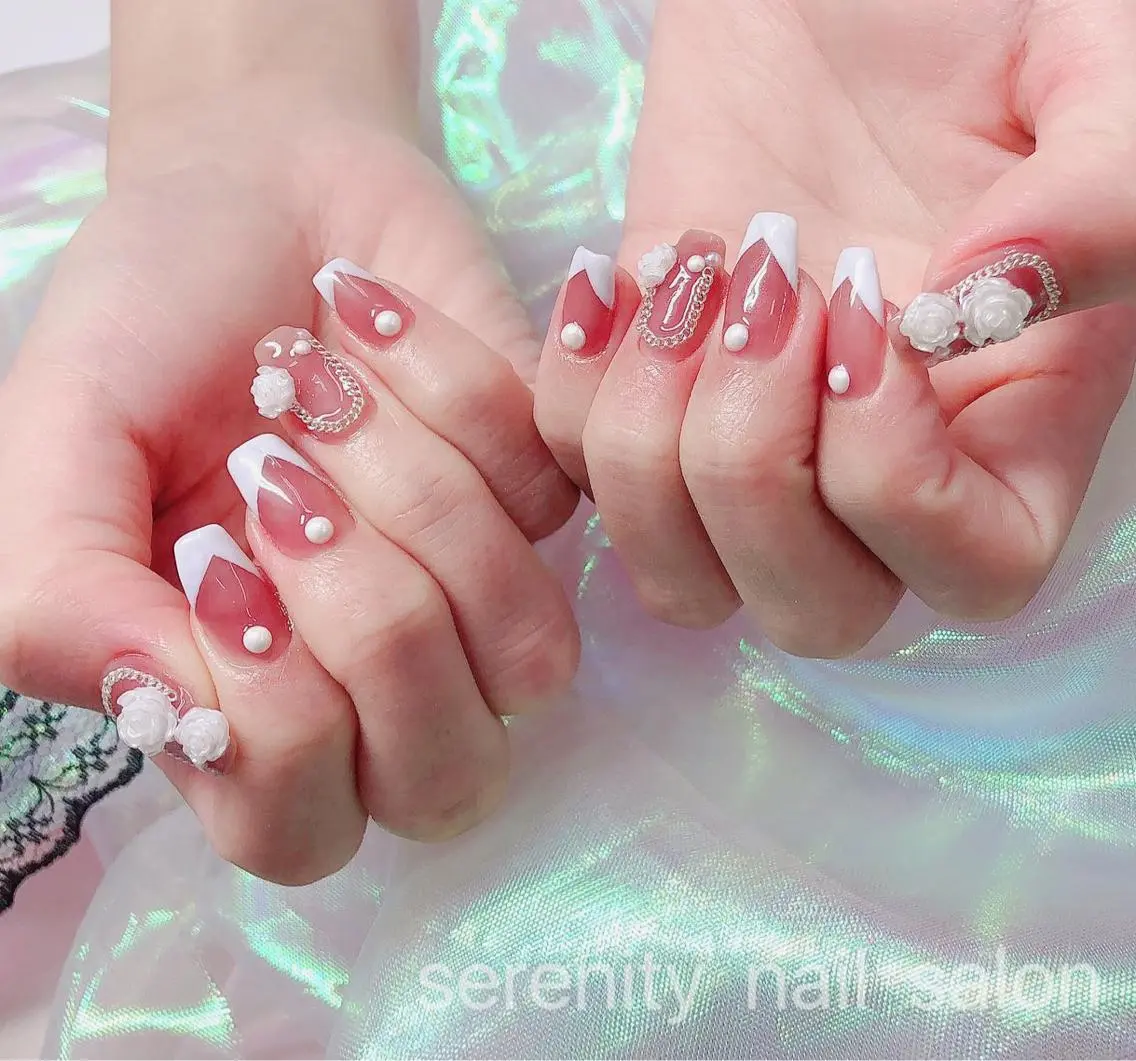 ネイル ハンドネイル ハンドケア ✨Serenity Nail salonのネイルデザイン