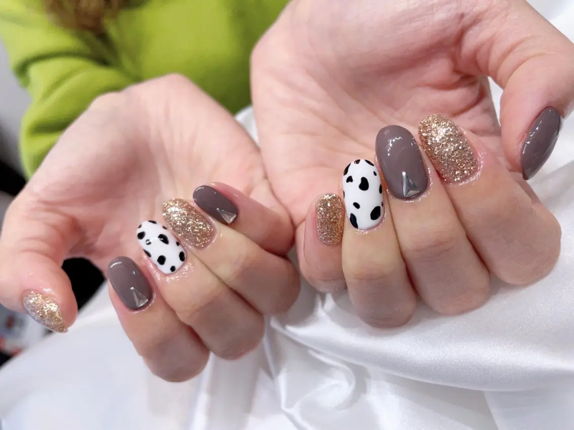 ネイル ハンドネイル salon de Tiaraのネイルデザイン