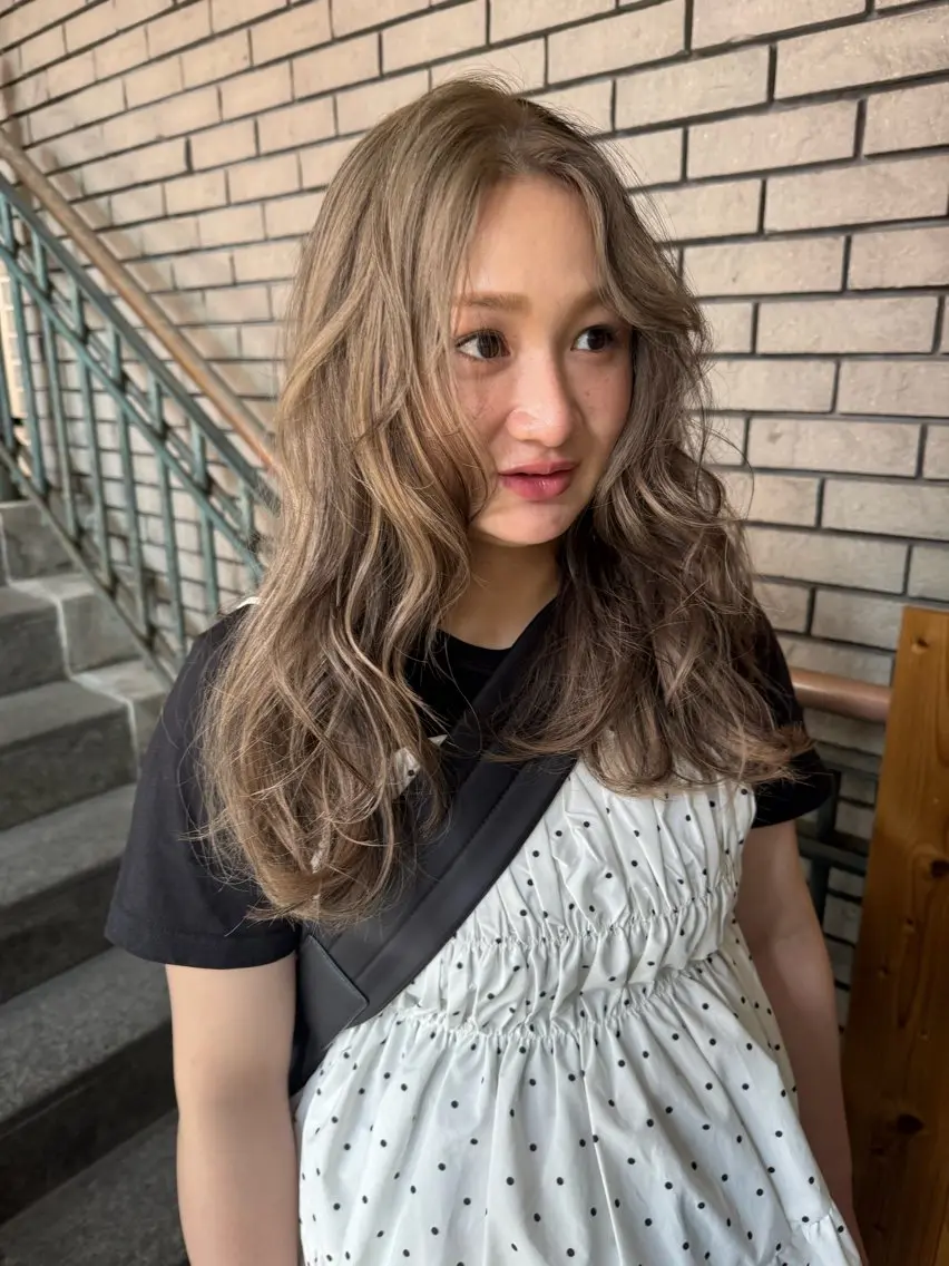 ロング カラー カット ヘアカラー 画 kirikaのヘアスタイル