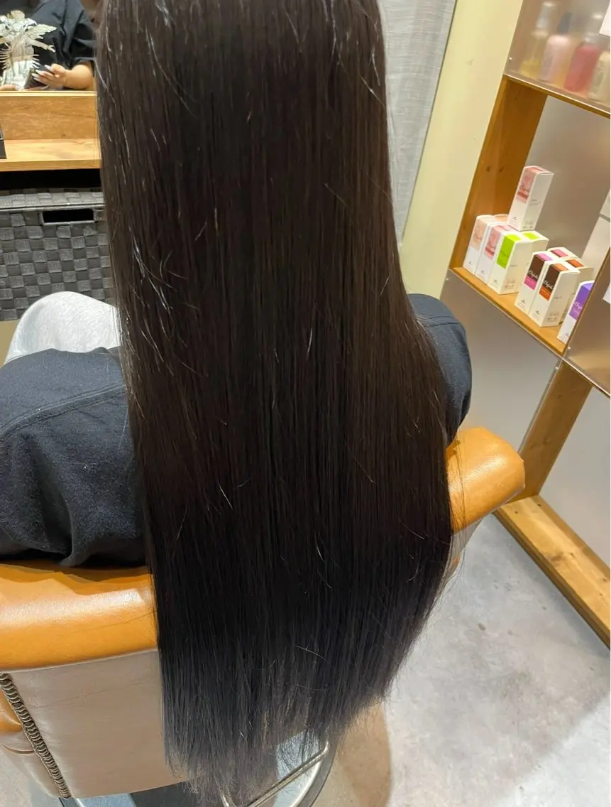 梅雨の湿気に負けない‼️ カットストレート✂️の写真