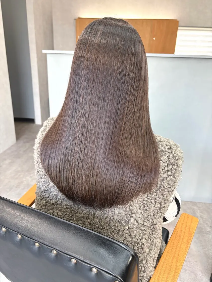 ロング 縮毛矯正 カット 縮毛矯正 トリートメント S. Hitomiのヘアスタイル