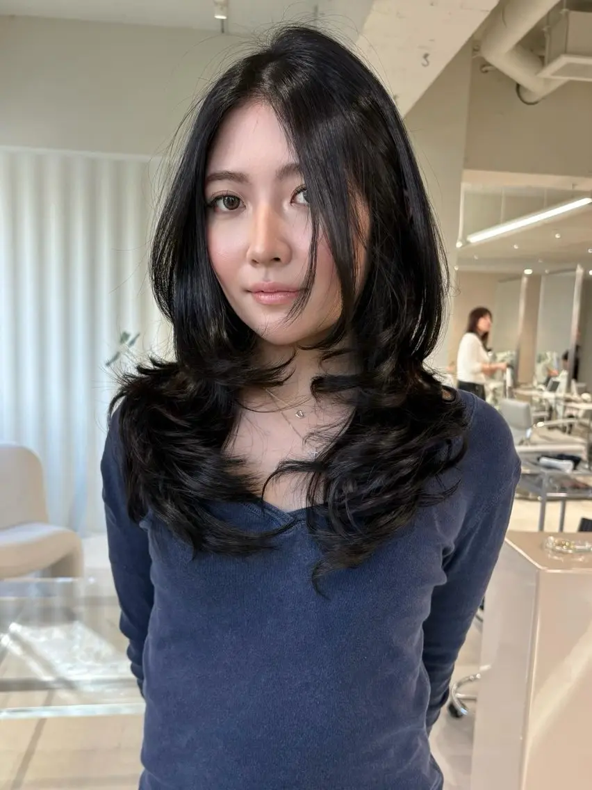 セミロング カラー レイヤーカット カット 海外レイヤー /NAGISAのヘアスタイル