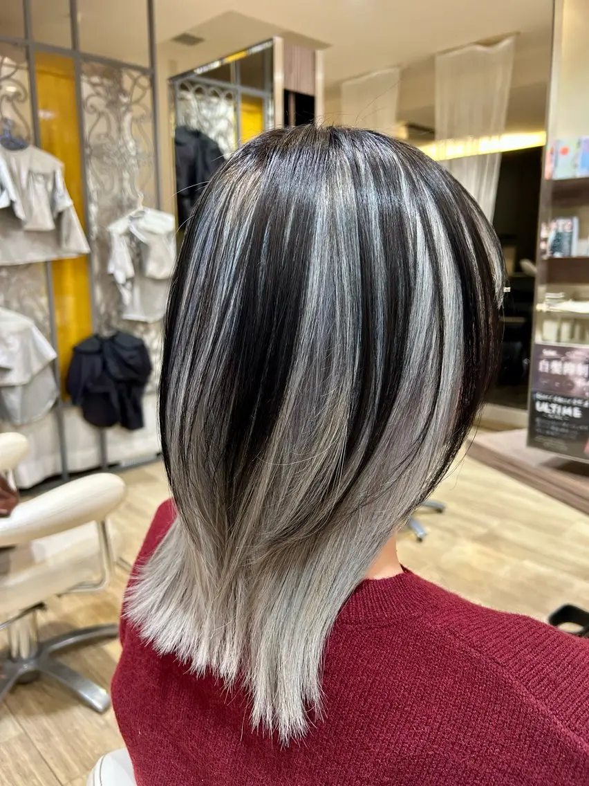 ショート カラー 今福 星南🌟 大阪/ブリーチ🌟のヘアスタイル