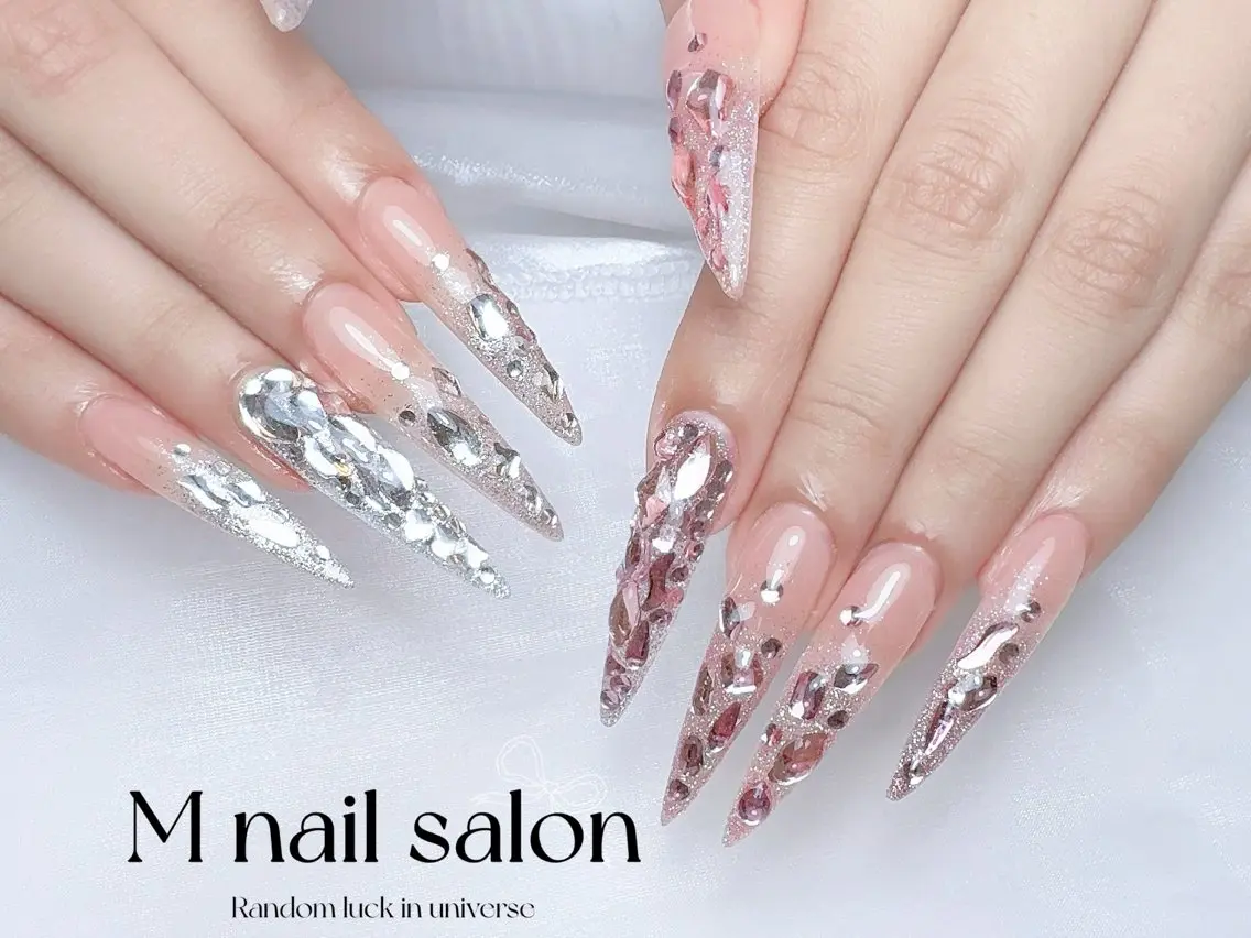 ネイル ハンドネイル M🌷nail 長さだし専門店のネイルデザイン