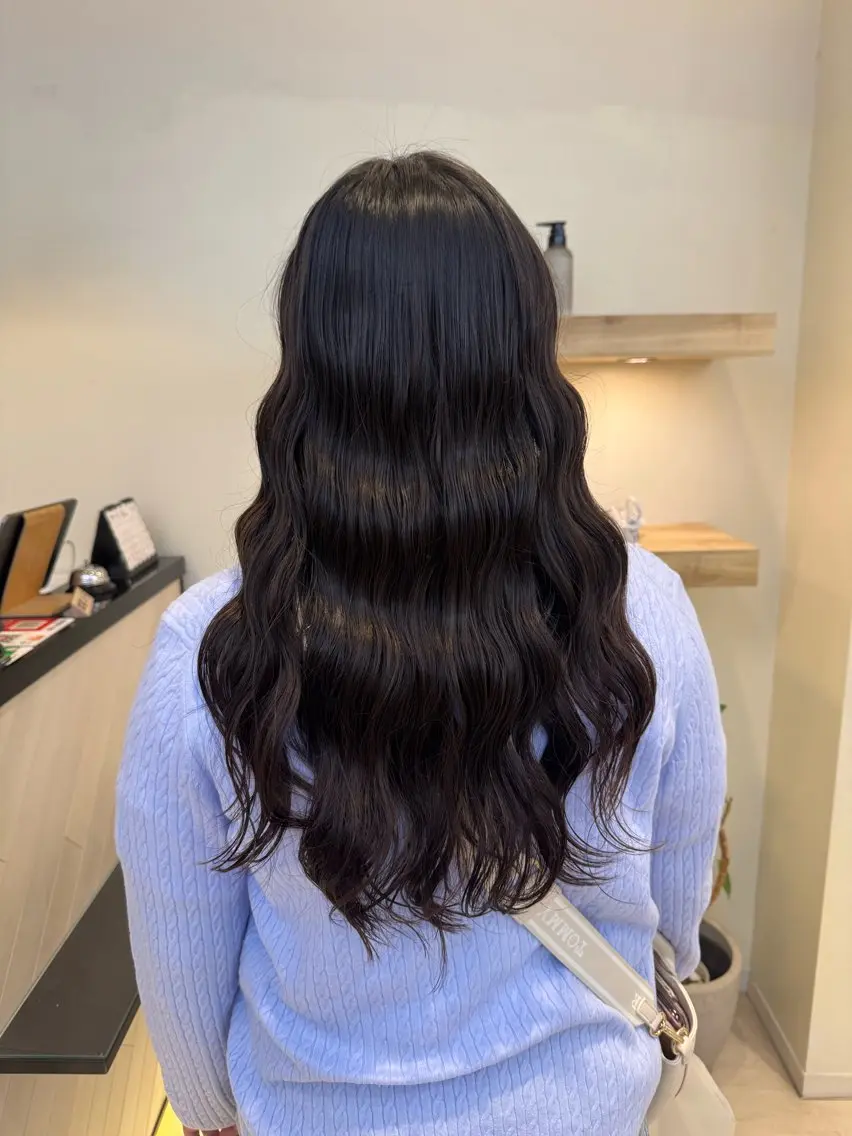 ロング パーマ 🧿パーマ／ レイヤー🧿シュリのヘアスタイル