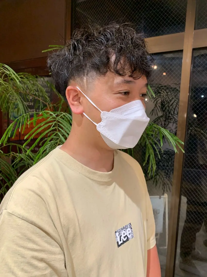 ショート パーマ メンズ カット パーマ 宮嶋 勇輔のヘアスタイル