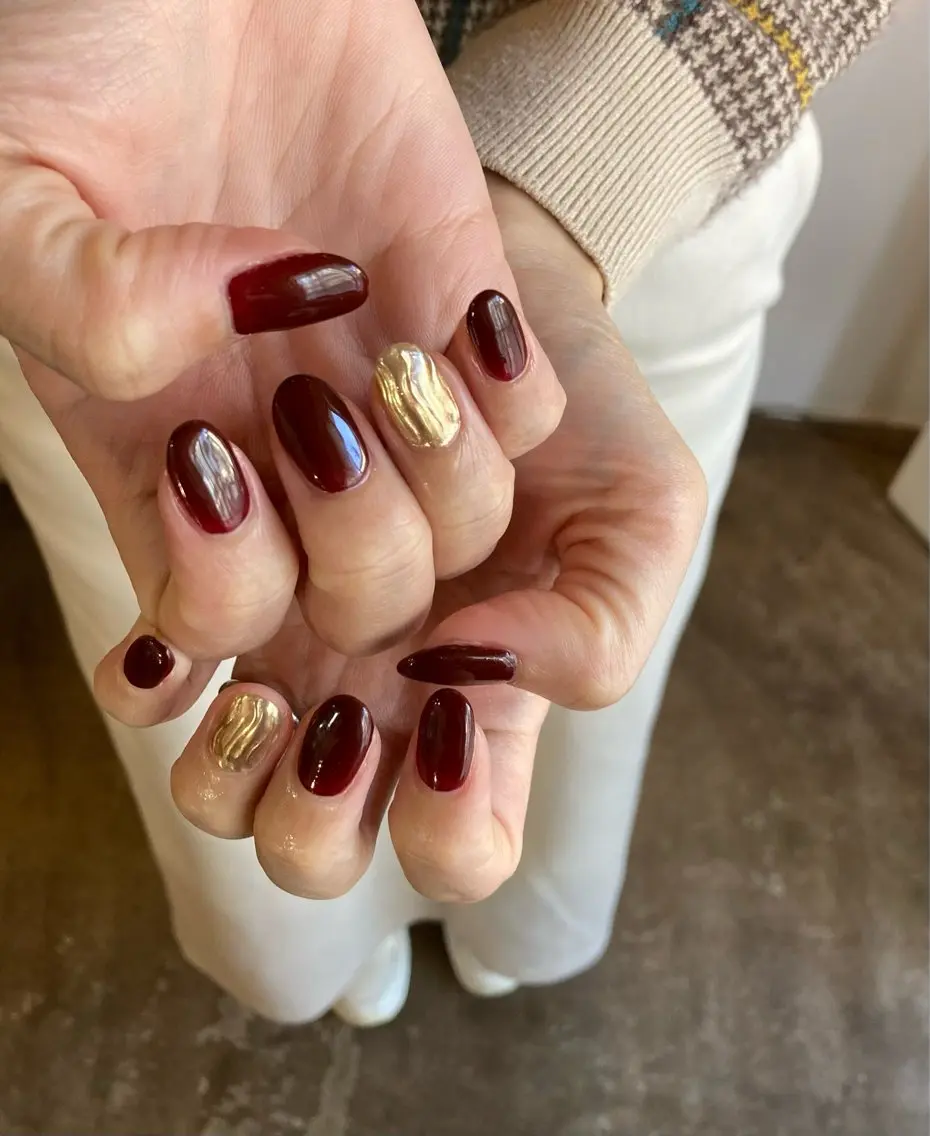 ネイル ゴールド ミラーネイル ハンドネイル DEEP nail salonのネイルデザイン