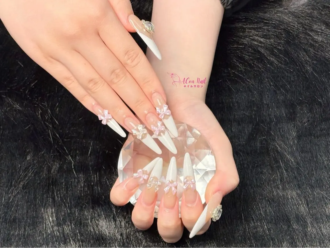 ネイル 桜ネイル 長さ出し フラワーネイル フレンチネイル ジェルネイル ハンドネイル ACon NailSalonのネイルデザイン