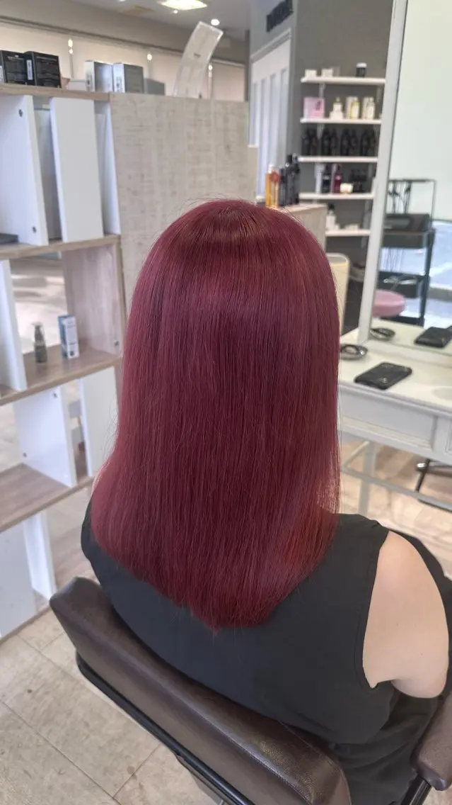 ミディアム 村上 佳織のヘアスタイル