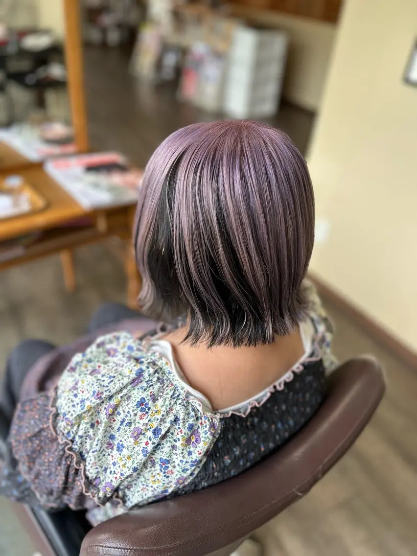 ミディアム カラー ラベンダーカラー カット ヘアカラー 井上 花音のヘアスタイル