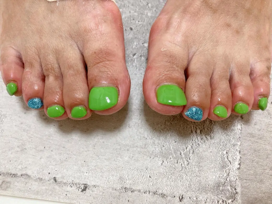 ネイル フットネイル フットネイル mogunail &blowのネイルデザイン