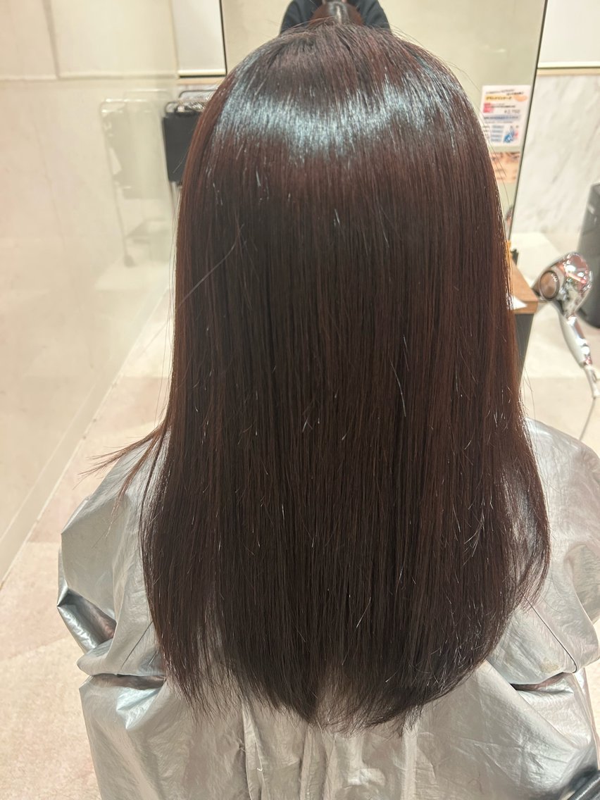 カラー 大山 莉奈のヘアスタイル