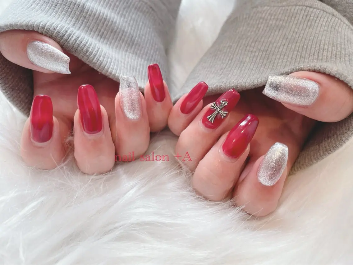 ロング ハンドネイル Nail Salon +Aのネイルデザイン