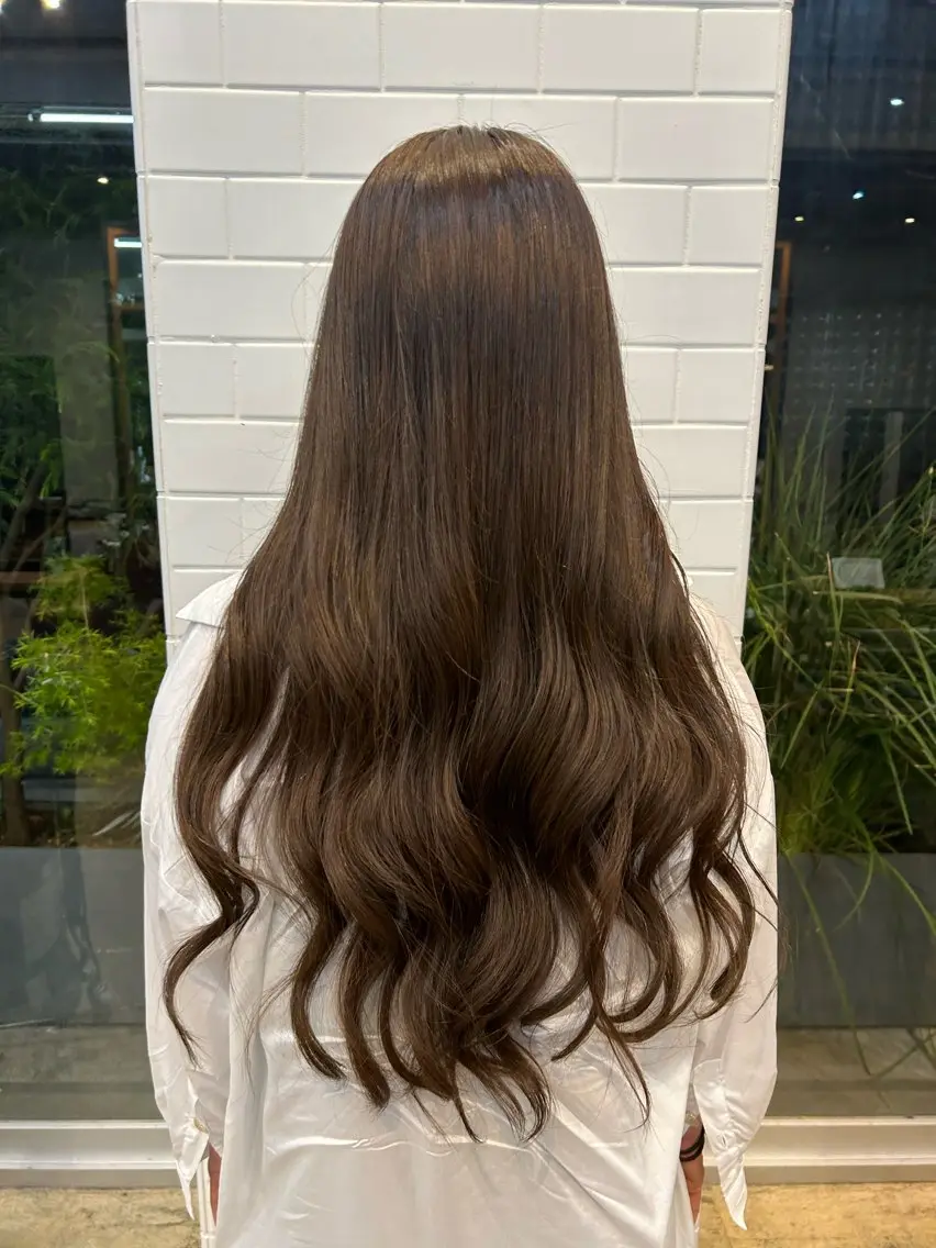 ロング カラー トリートメント 明津 桜空のヘアスタイル