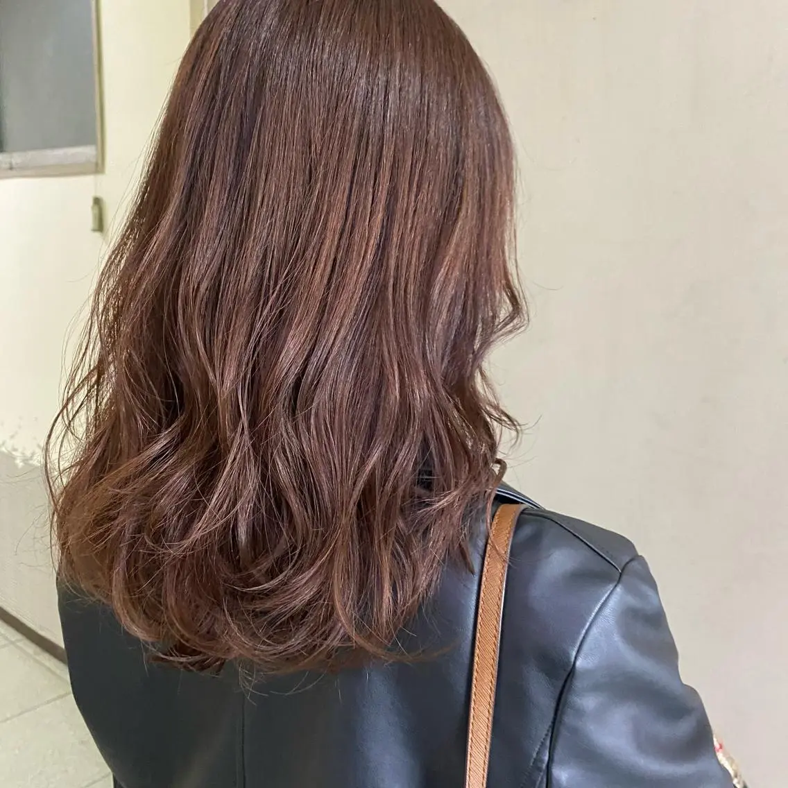 ミディアム カラー 清村 和音のヘアスタイル