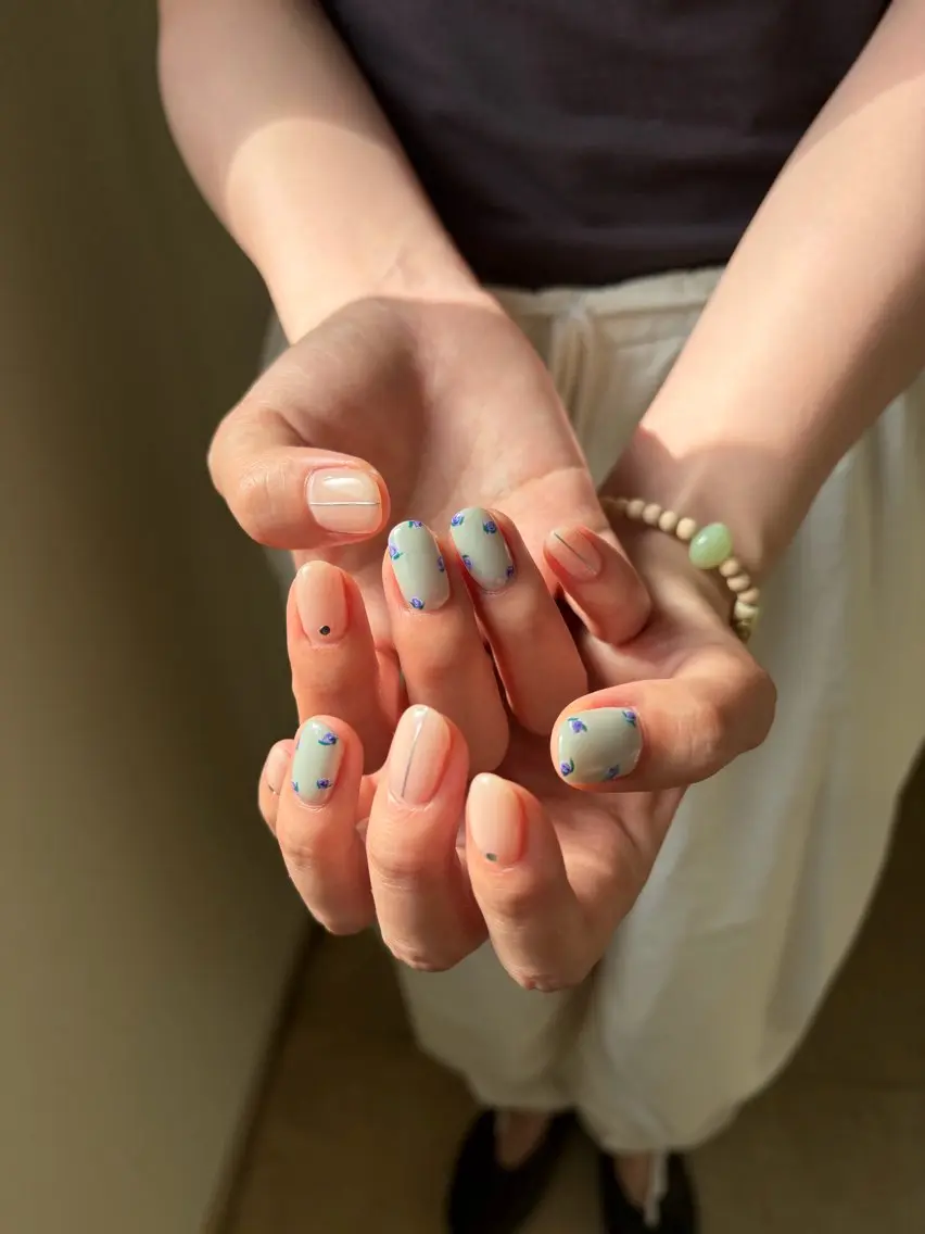 ネイル 持ち込み ハンドネイル MONICA_ HANEのネイルデザイン