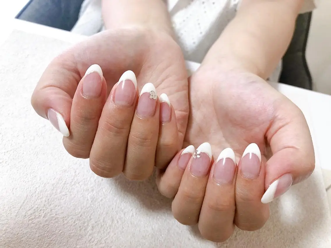 ネイル フレンチネイル ジェルネイル 韓国ネイル メンズネイル パラジェル kiki nail たまプラーザのネイルデザイン