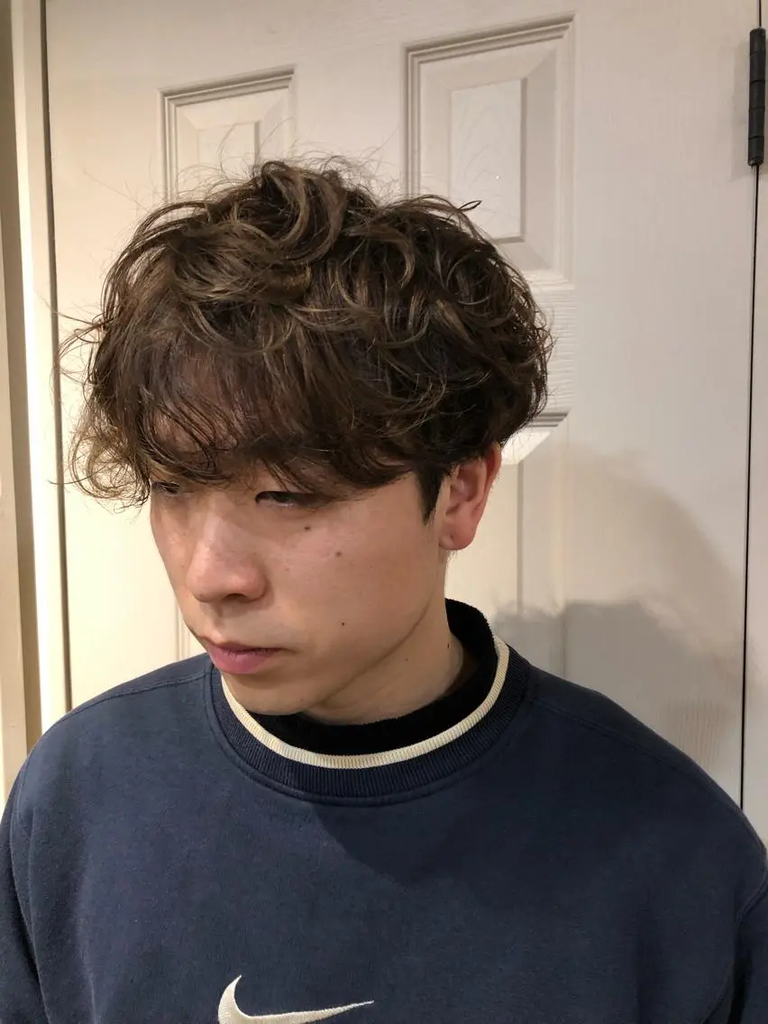 【Men's限定】メンズカット+炭酸泉シャンプー ＋眉カットの写真