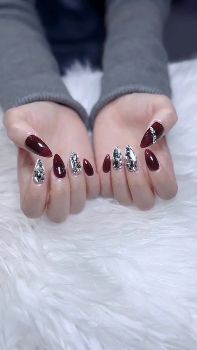 ネイル アートネイル オーロラネイル ジェルネイル 韓国ネイル ロングネイル ハンドネイル Nichi Nailsのネイルデザイン