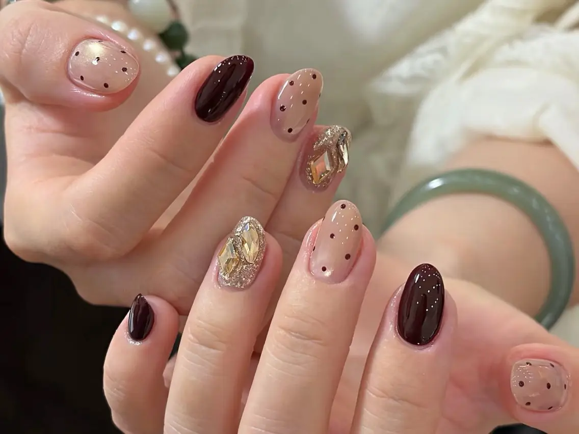 ネイル ブラウン フットネイル フレンチネイル グラデーション 氷ネイル・うるうるネイル ハンドネイル Mixx Nail_ Studioのネイルデザイン