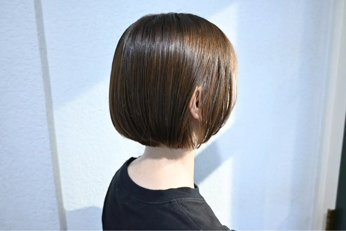 ショート カット ヘアカラー 上村 ダイスケのヘアスタイル