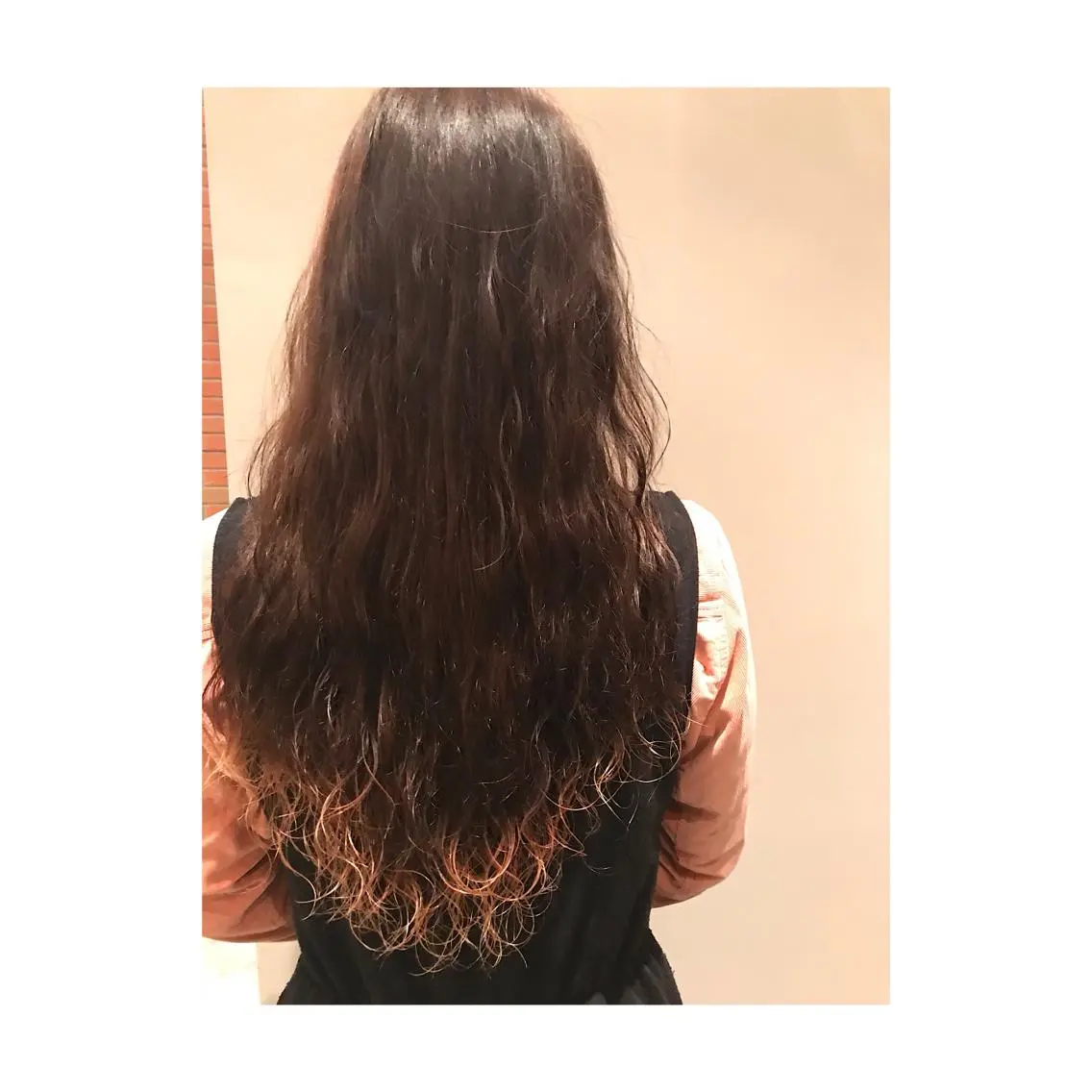 ロング カラー パーマ くるくるパーマ aikoのヘアスタイル