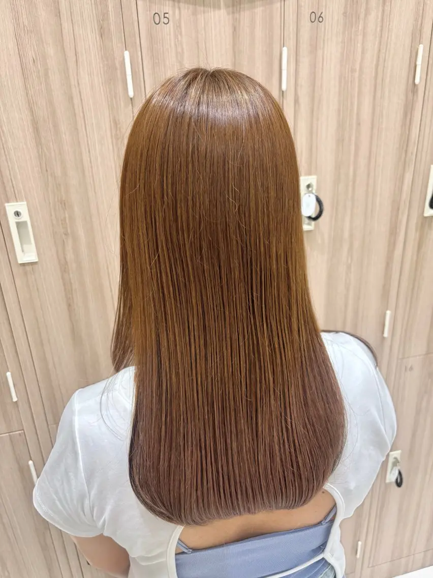 カラー ヘアカラー 駒形 七海のヘアスタイル