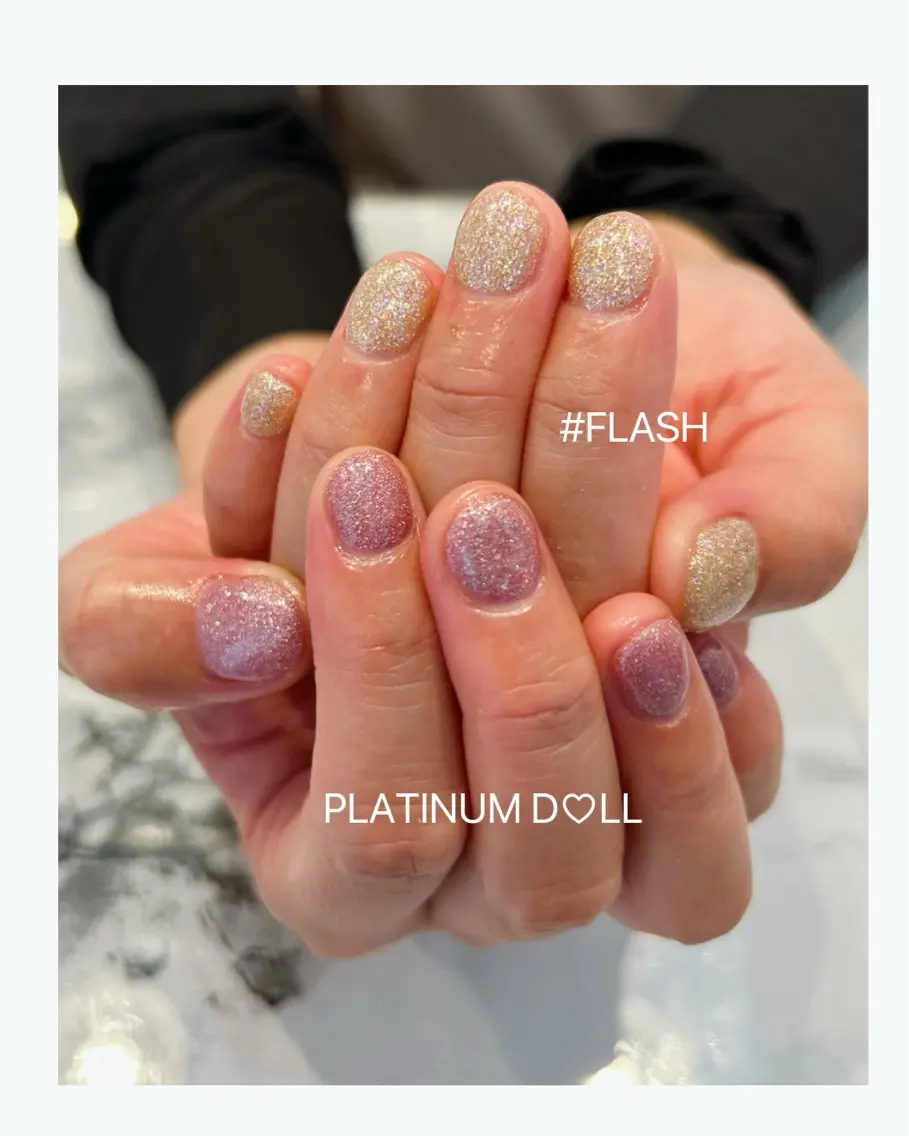 ネイル フラッシュネイル グラデーション オフィスネイル ワンカラーネイル シンプルネイル ハンドネイル 🎀大人nail /NOISMはな🎀のネイルデザイン