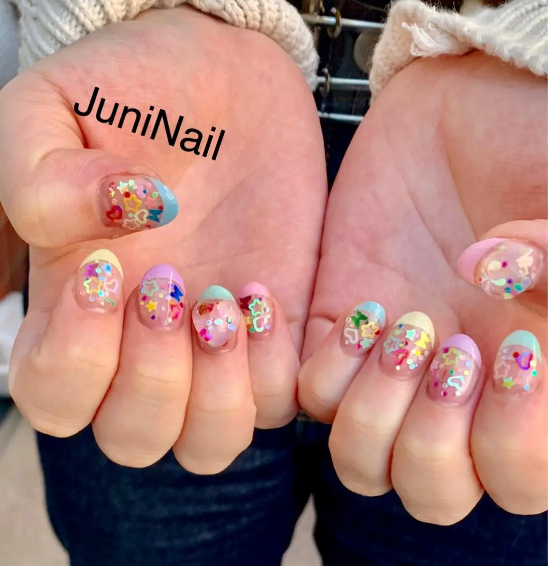 ネイル オーロラネイル クリアネイル フラッシュネイル フレンチネイル 氷ネイル・うるうるネイル ハンドネイル JuniNail 주니네일🇰🇷suのネイルデザイン