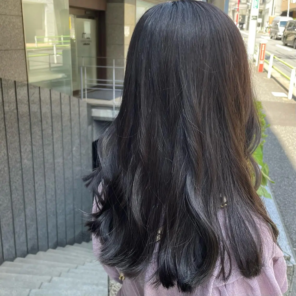 ロング カラー 佐藤 幸菜のヘアスタイル